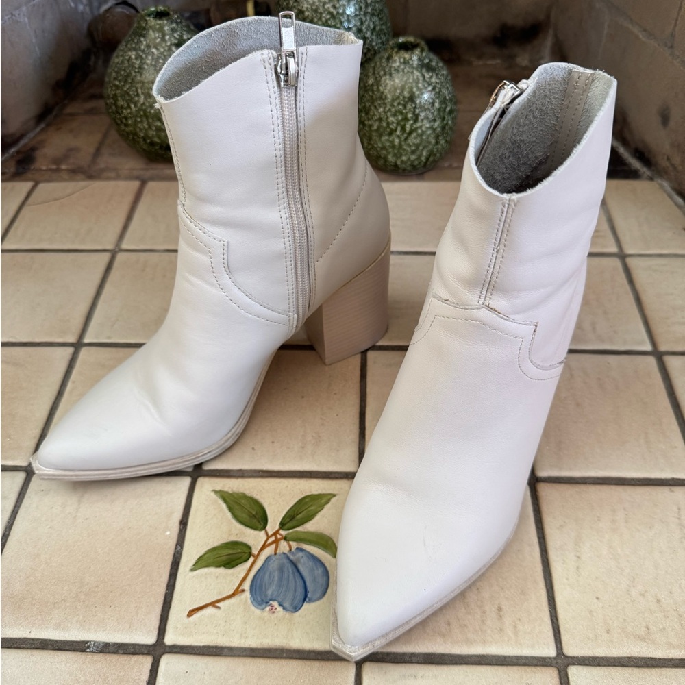 Steve Madden White Leather Ankle Boots